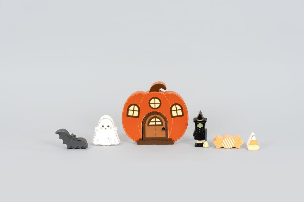 Halloween Town Woodland Storybook Gift Set/7